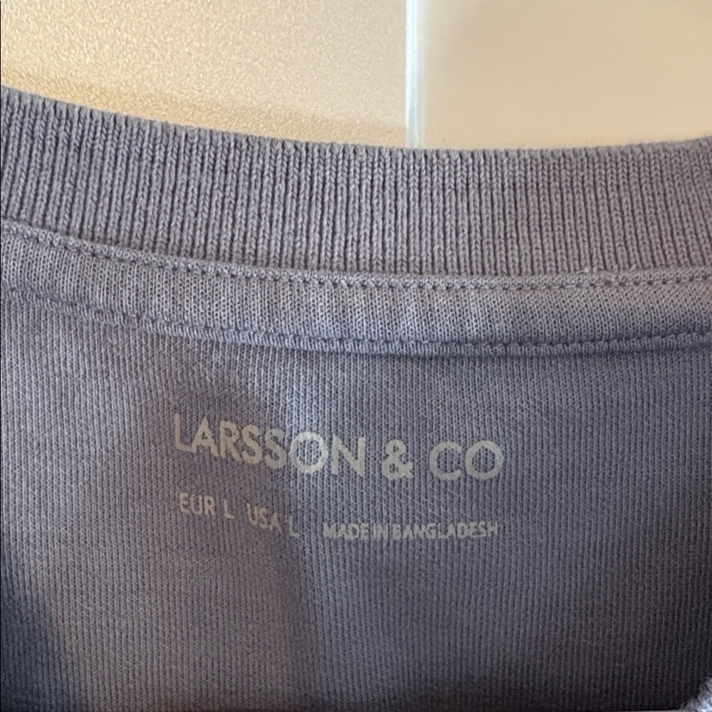 Larsson & Co tshirt - Picture 2 of 5